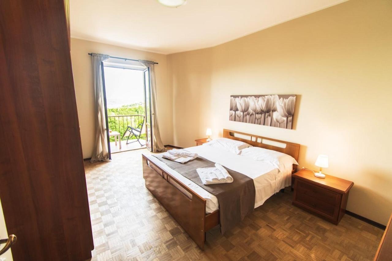Bellavista Lake Apartment Pisano Екстер'єр фото